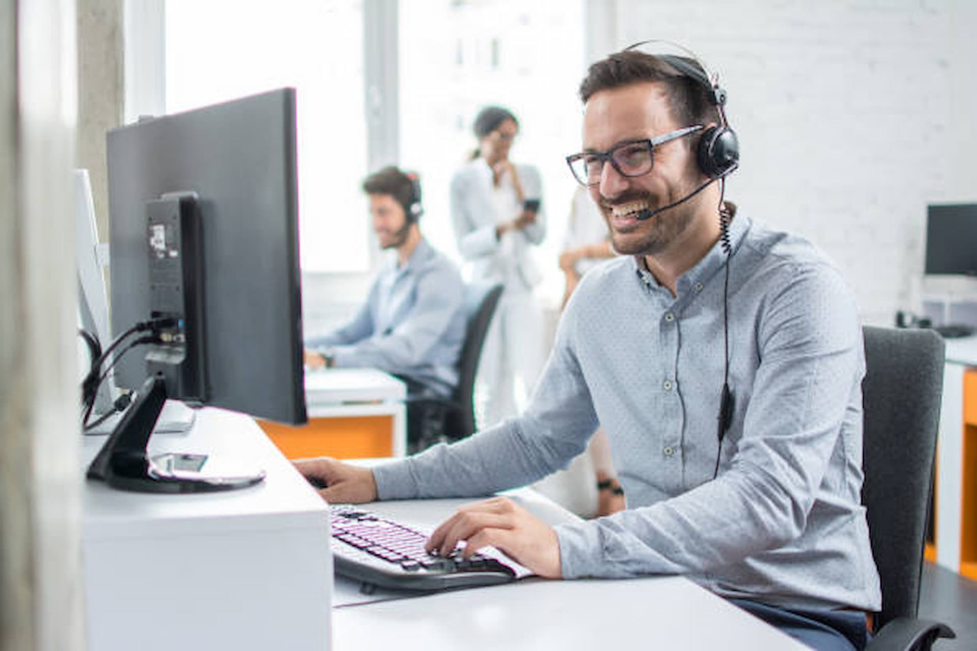 The Future of Business Support: Virtual Assistants in Action - Financial Advisers Blog